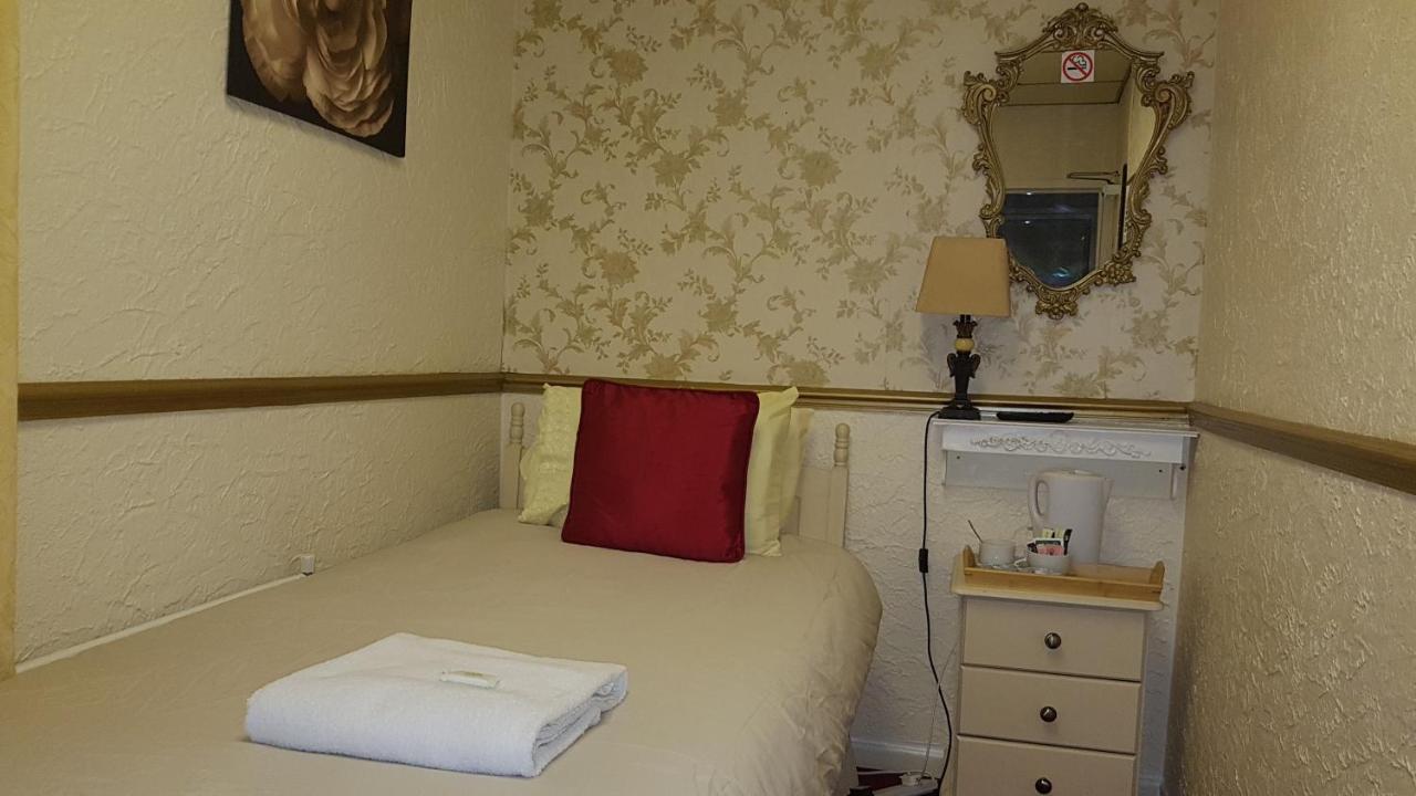 The Brema Hotel Blackpool Bagian luar foto