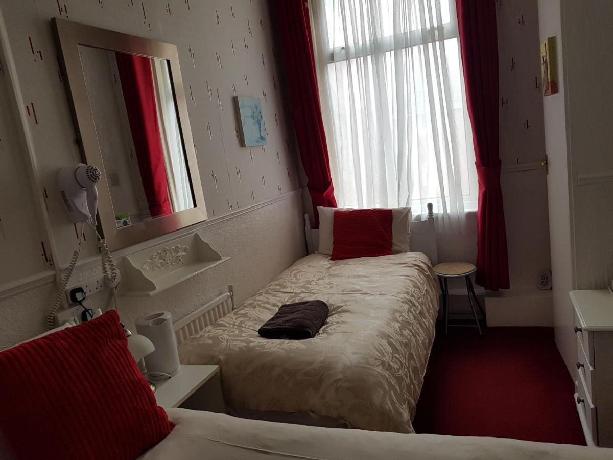 The Brema Hotel Blackpool Bagian luar foto