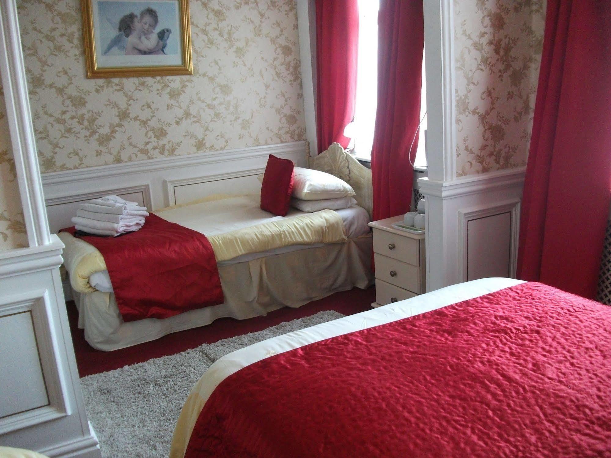 The Brema Hotel Blackpool Bagian luar foto